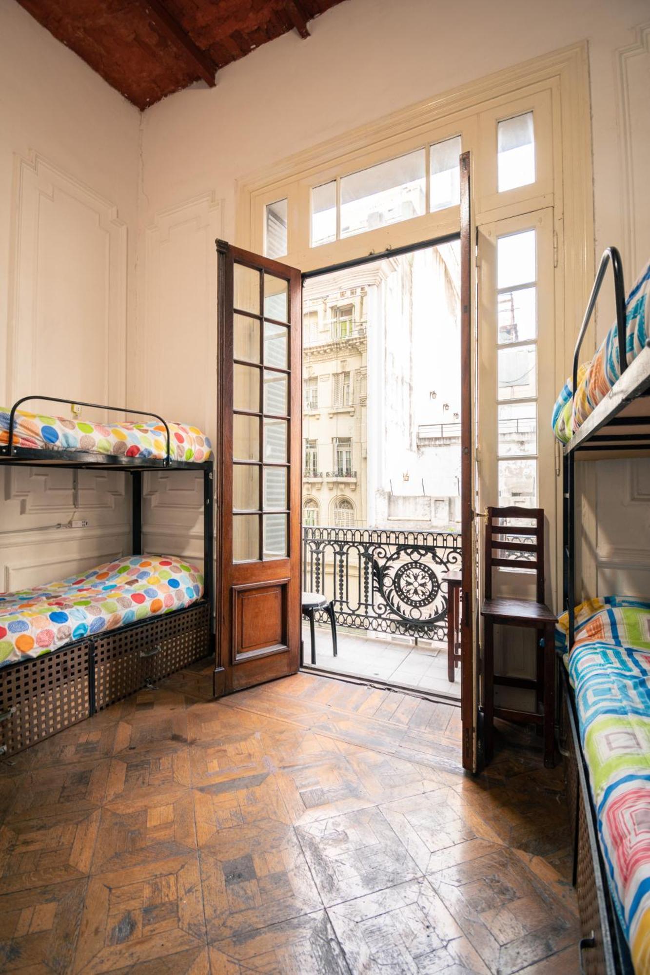 IDEAL SOCIAL Hostel Buenos Aires Esterno foto